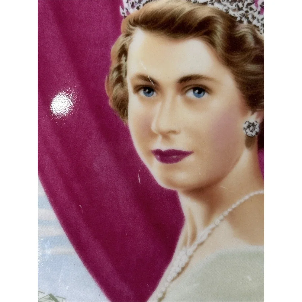 Vtg Queen Elizabeth II Coronation Plate by Walker True China Bedford Ohio